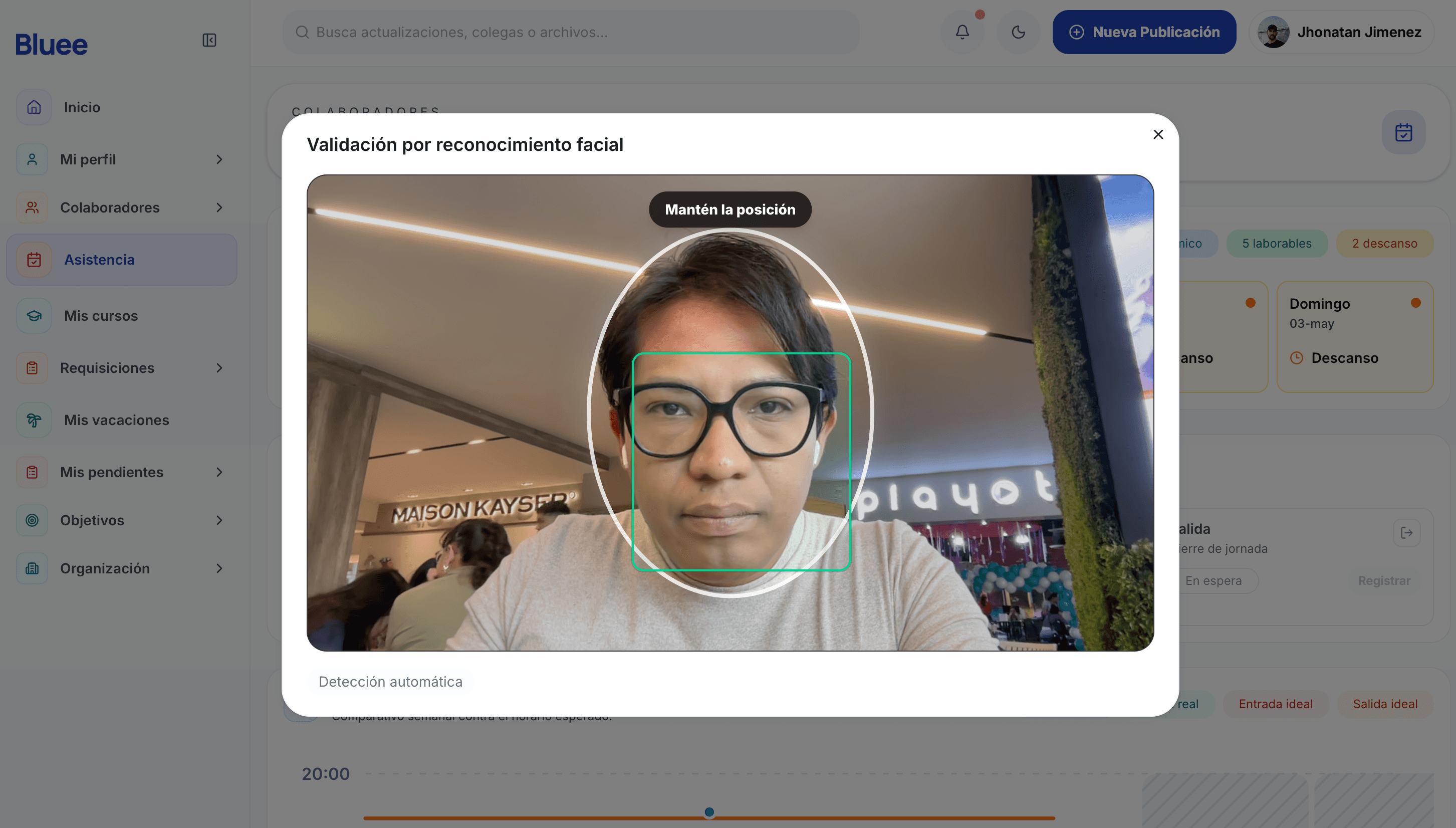 Validación de asistencia por reconocimiento facial en Bluee